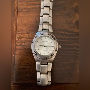 Ravinia 701508 Stainless Steel Silver Tone Watch